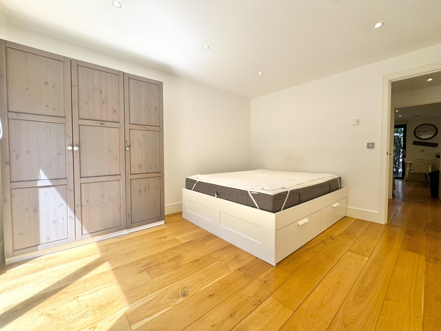 Octave house, Wood Green